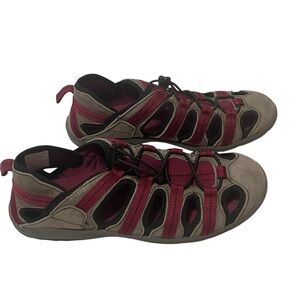 Duluth Trading Co. Steel Creek Sandals - Gray & Magenta - size 8.5